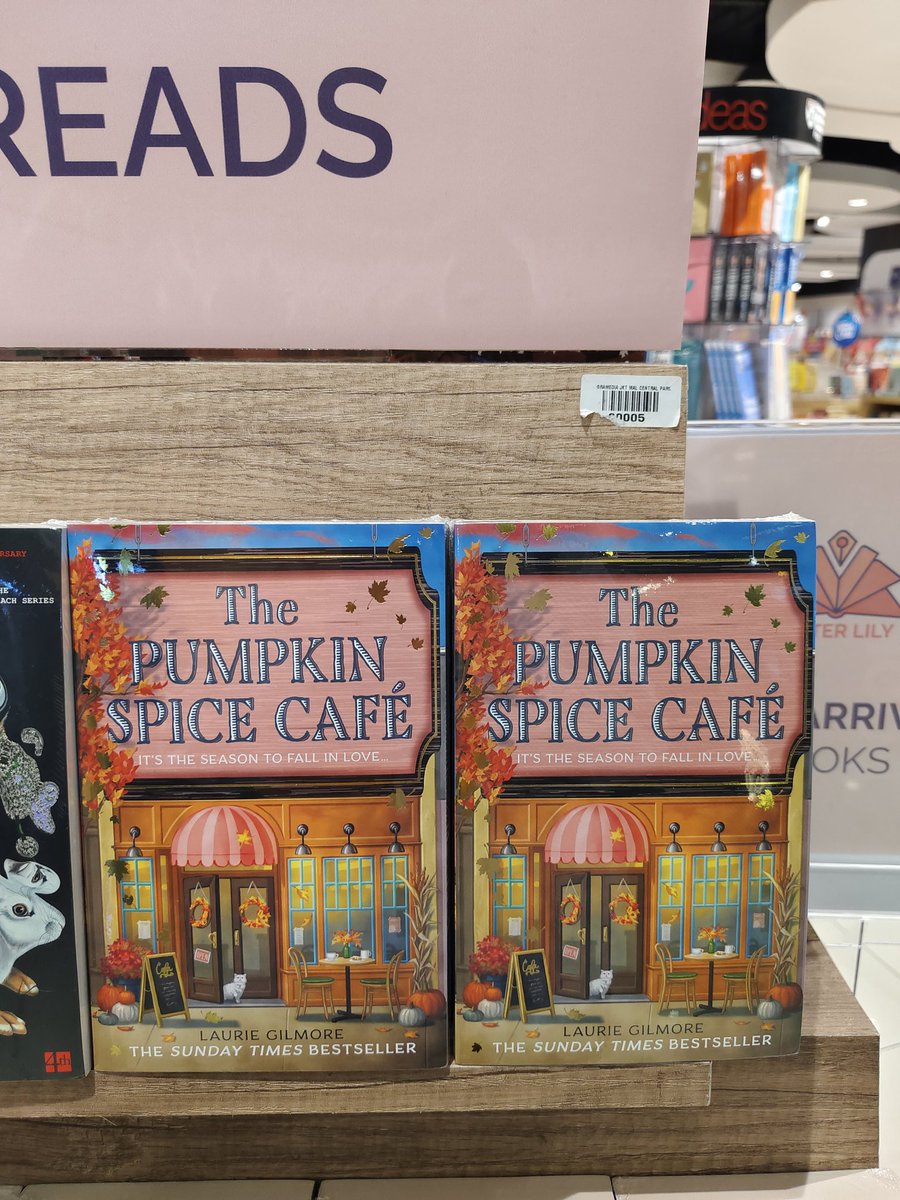 4deruby's tweet image. Kalo boleh bayar pake joget, akan aku borong semua ini.