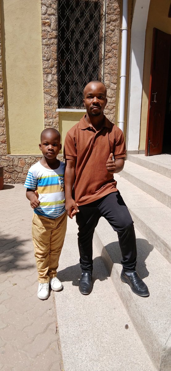 GodloveGuildo's tweet image. Family. 😘
@GGuildo