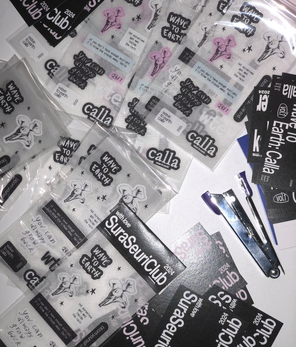 totalmmadness's tweet image. for @wave2projects complimentary fanmerch 👀👩🏻‍💻🌊