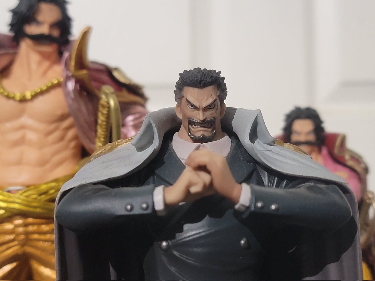 INMYMULCHDREAMS's tweet image. Garp behind yew...