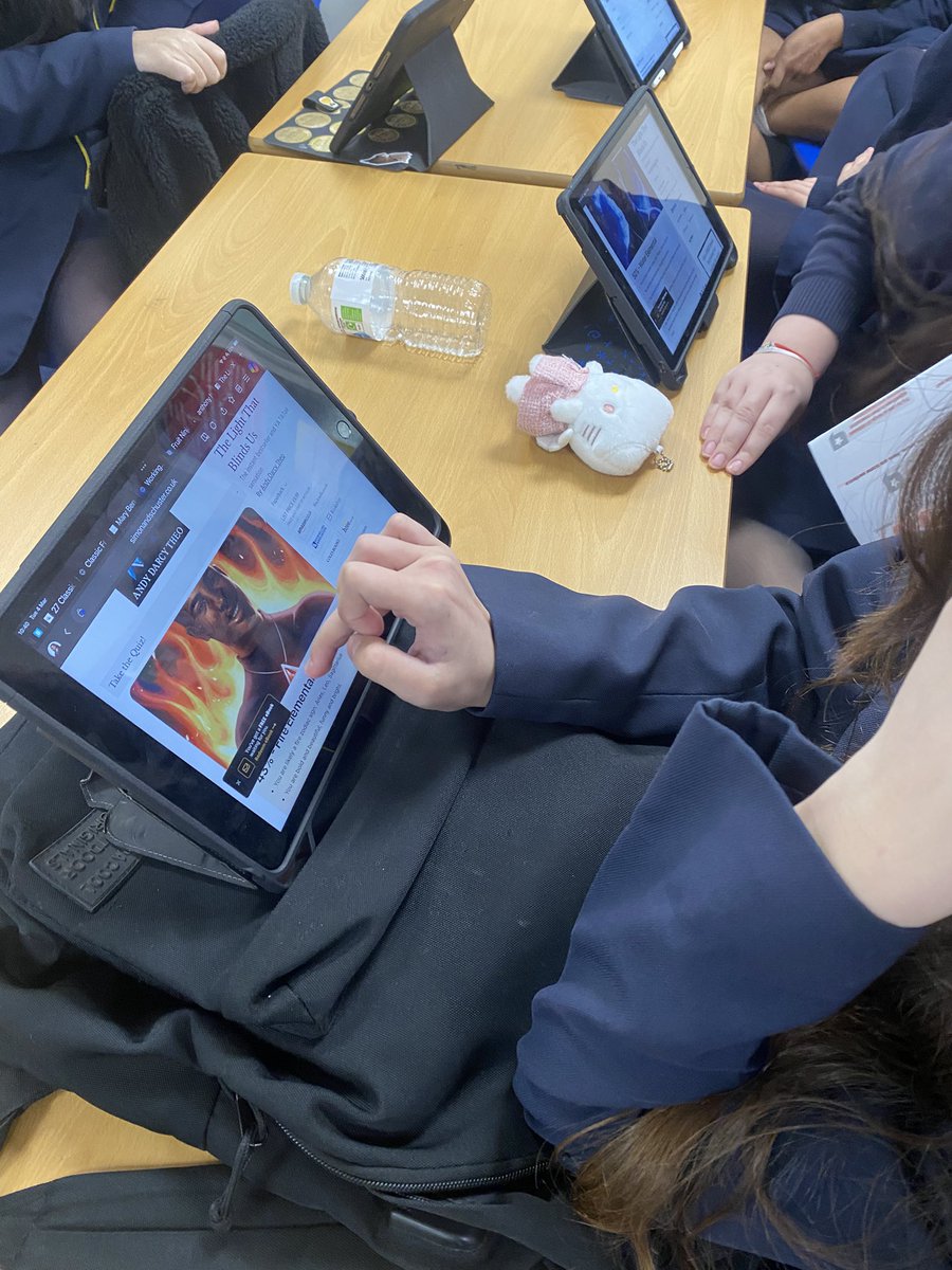 RBALibrary's tweet photo. A huge thank you to author Andy Darcy Theo for spending the day chatting to the kids ⚡️ https://t.co/LKqIK0WPr2