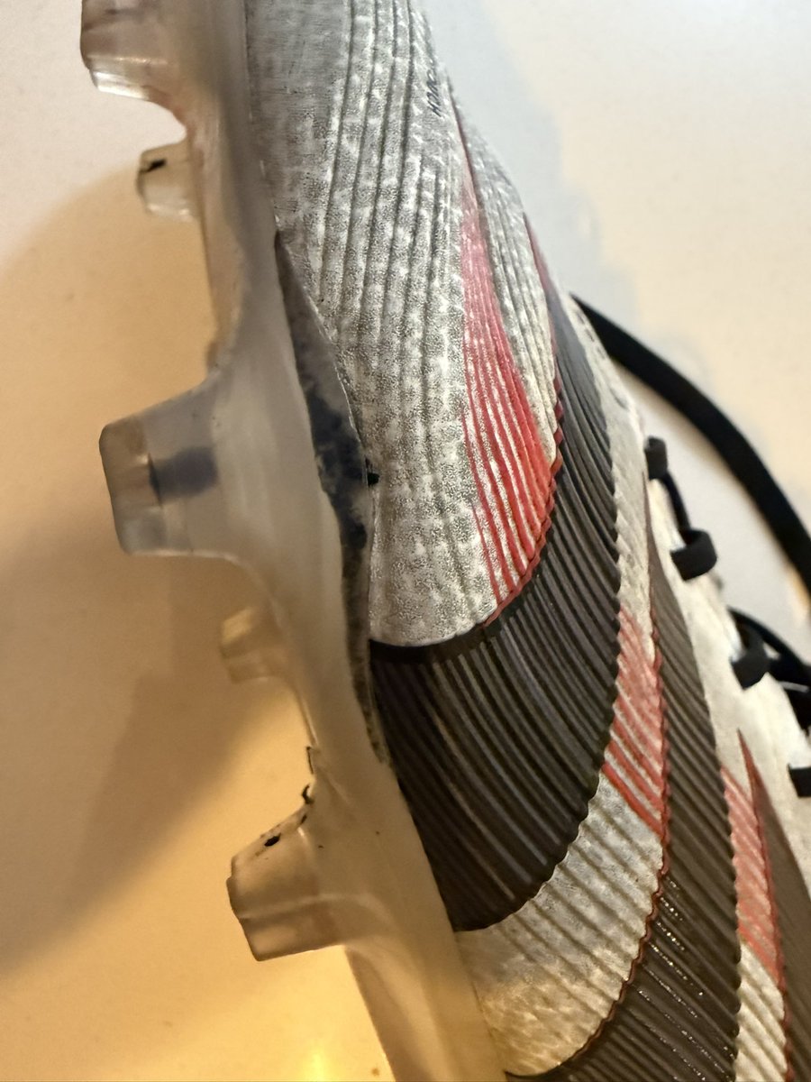 shingsmech's tweet photo. @ProD_Soccer Boots were purchased on 7/12/2024 for my son(14) and not used till after Xmas as a present, now they are split and been told not warranty as been used on 3g grass! £240 for boots to last 6 weeks and not told these were not fit for purpose! @adidasUK @adidasfootball https://t.co/jD5FoZqpdz