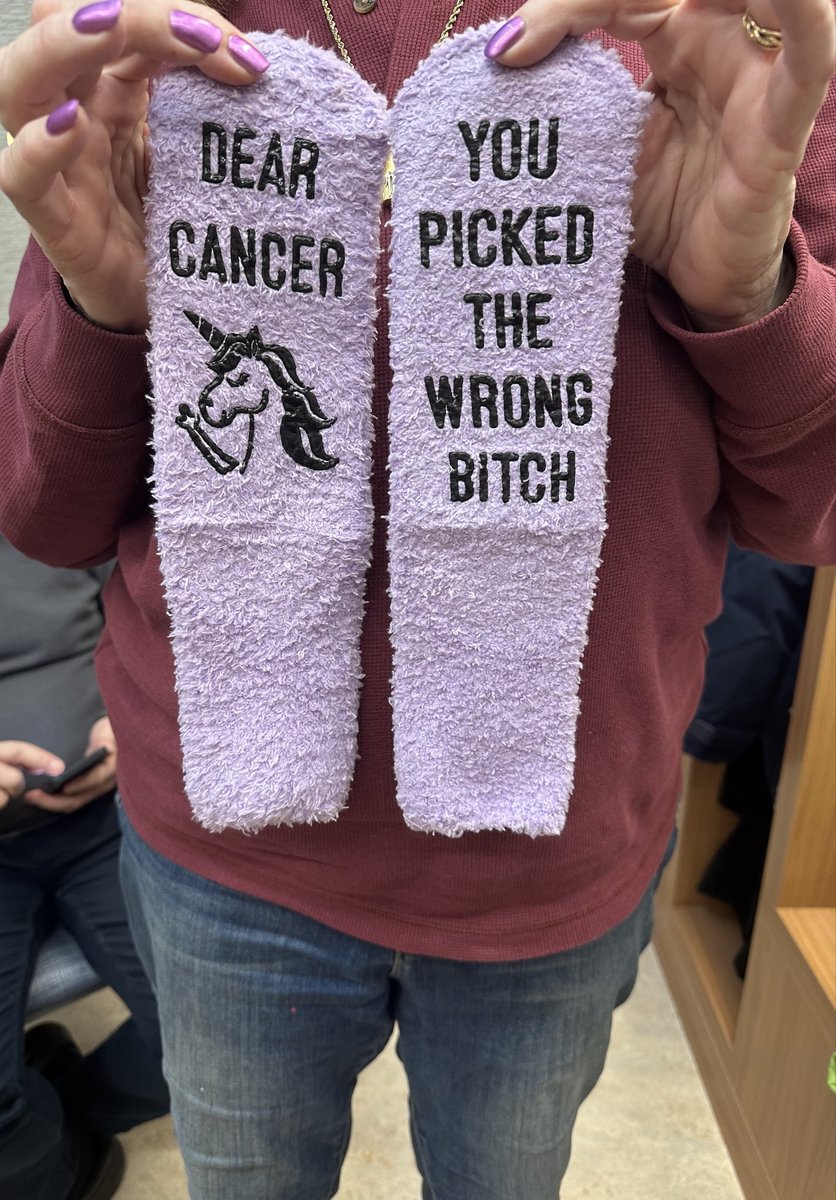 One of my patients made my day with humor #lungcancersucks <a href="/IASLC/">IASLC</a> @lcrf