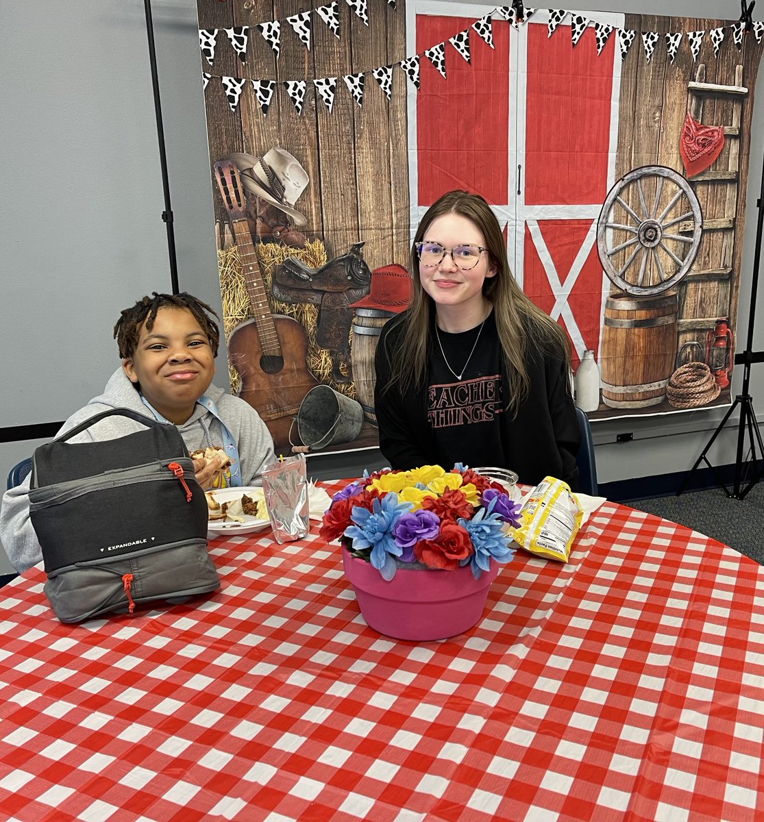 Travis Intermediate tweet media