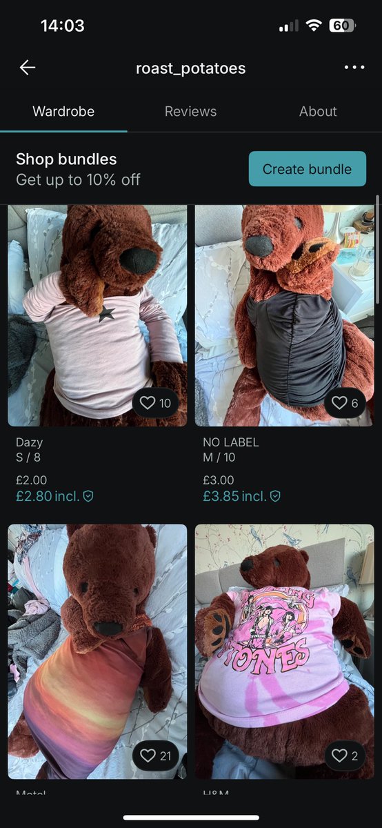 kiwiilauren's tweet photo. obsessed with this one girl on vinted modelling all her clothes on the djungelskog https://t.co/uj0KmqRFLX