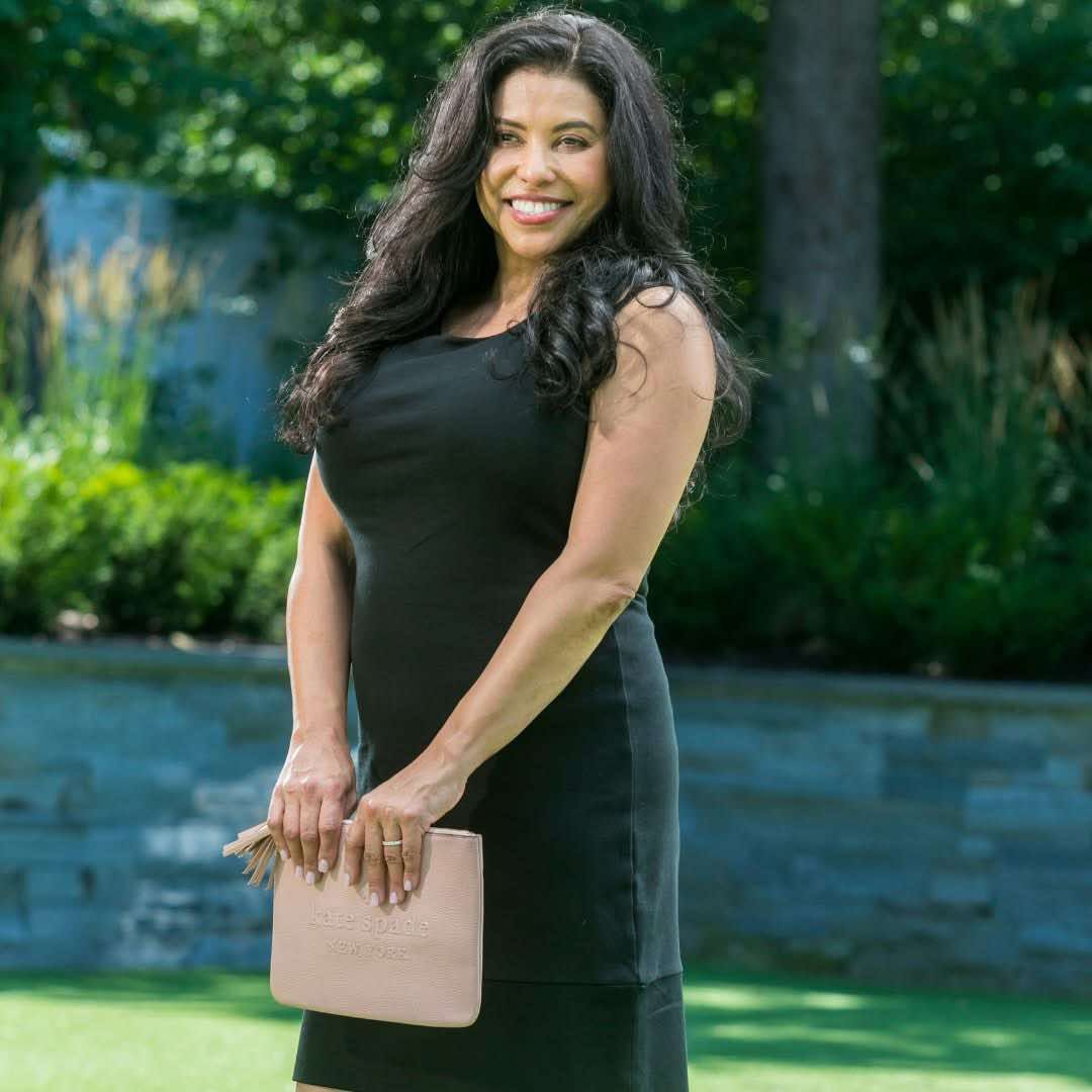 Clothes Mentor tweet media