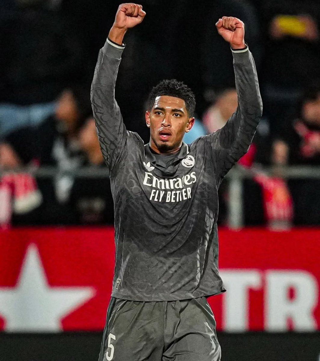 Edition Merengue (@editionmerengue) on Twitter photo Pour la Ligue des Champions, on vous fait gagner un maillot du Real Madrid grâce aux boss de <a href="/adidasFR/">adidas France</a>
RT + Follow <a href="/EditionMerengue/">Edition Merengue</a> pour participer.
TAS après le match RETOUR de LDC 🩶 Pour la Ligue des Champions, on vous fait gagner un maillot du Real Madrid grâce aux boss de <a href="/adidasFR/">adidas France</a>
RT + Follow <a href="/EditionMerengue/">Edition Merengue</a> pour participer.
TAS après le match RETOUR de LDC 🩶