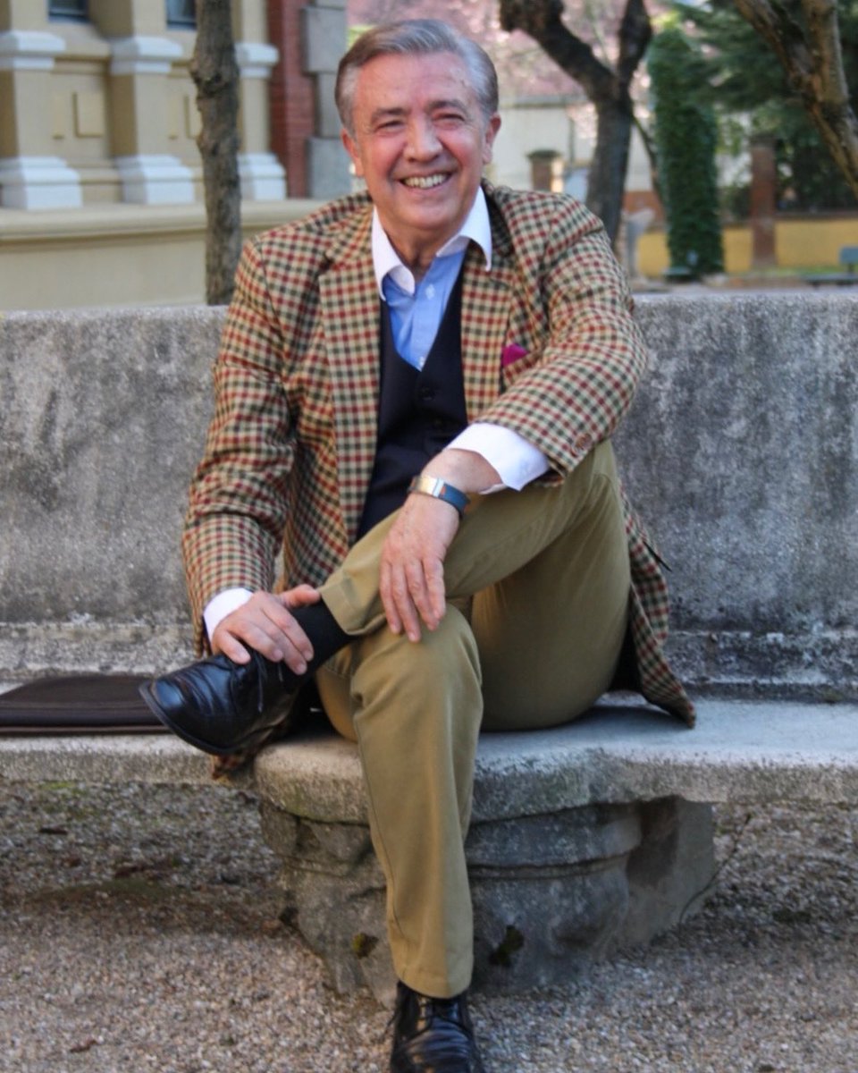 Hoy la cultura zamorana se queda huérfana tras la pérdida de Miguel Ángel Mateos Rodríguez. 
El Instituto de Estudios Zamoranos no sería lo que es sin su dedicación durante los 14 años que estuvo al frente como presidente.
Nos unimos al sentir por su fallecimiento.
DEP.