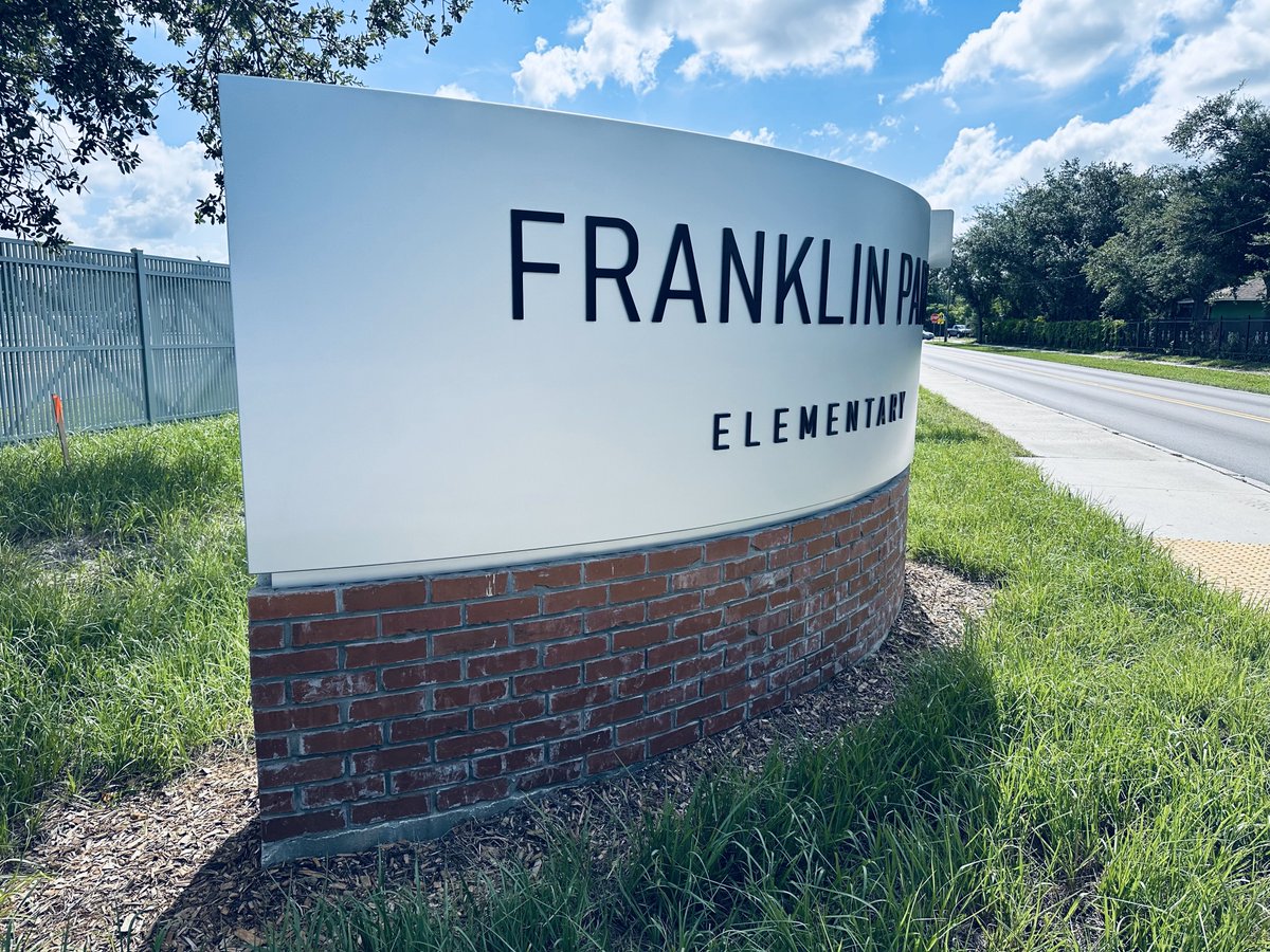 i2Visual's tweet photo. Need eye-catching signs? Let I2 Visual help! 🌟 From sleek monument signs to custom branding solutions, we bring your vision to life! Check out our stunning monument sign below!

DM us to get started today! 📩

#Signs #MonumentSign #CustomSigns #I2Visual #Branding #BusinessGrowth https://t.co/58rNzKeoAN