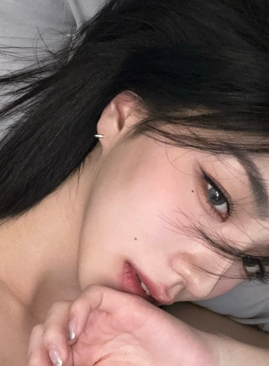 prodsohyun's tweet photo. #needthat #wantthat #desirethat #yearningforthat #covetingthat #cravingthat #fancythat #dyingforthat #dreamingofthat #longingforthat #enamoredofthat #vyingforthat #desperateforthat https://t.co/UaMHRvNDgF