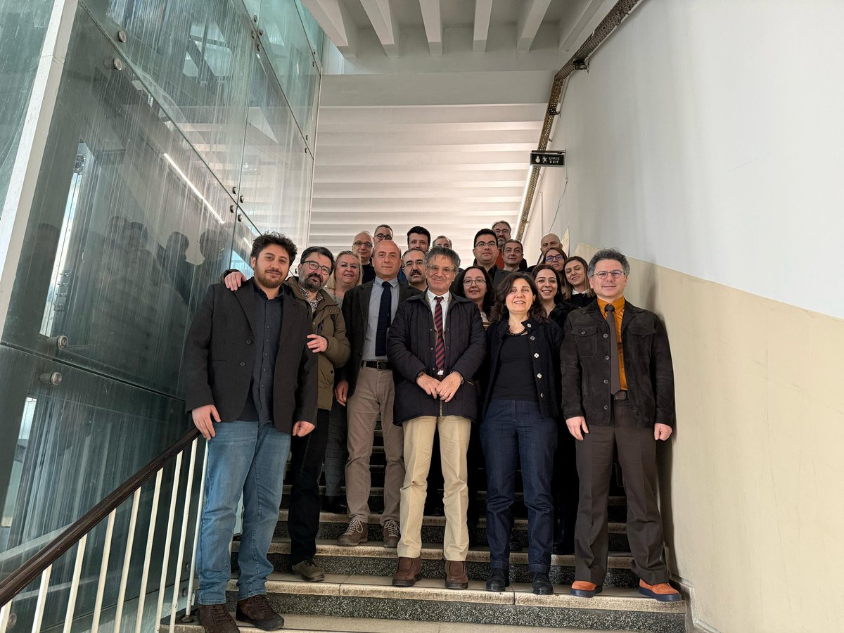 İstanbul Felsefe (@iufelsefe) on Twitter photo Prof. Dr. Cengiz Çakmak (<a href="/Cengzckmk/">Cengiz Çakmak</a>) başkanlığında düzenlenen bölüm kurul toplantısı sonrası hatıra fotoğrafı çektirdik. Prof. Dr. Cengiz Çakmak (<a href="/Cengzckmk/">Cengiz Çakmak</a>) başkanlığında düzenlenen bölüm kurul toplantısı sonrası hatıra fotoğrafı çektirdik.