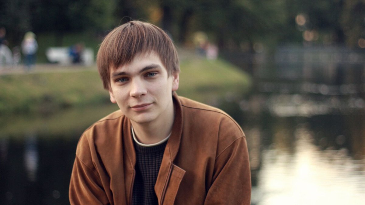 caretakerok's tweet photo. Мне искренне жаль Оксимирона потому что на эту ситуацию уже пишет альбом Слава КПСС. А там раненых он обычно не оставляет https://t.co/9Z2ipsGfeA