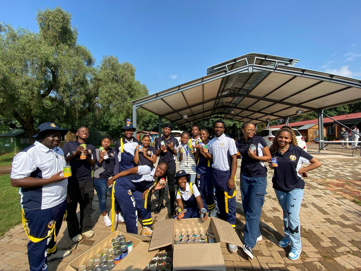 Our first outreach at Phyllis Robertson Home was a truly heartwarming experience. 💙💛

Spending time with the residents reminded us of the power of connection, kindness, and joy. This is just the beginning! 🌟

#uprag #RAGofHope #universityofpretoria #MakeTodayMatter
