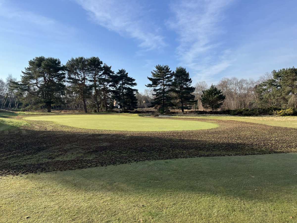 Moortown Course Info (@moortowngreens) on Twitter photo Feeling a bit more Spring like this week.
Taking the opportunity to hollow tine approaches and surrounds followed by topdressing later in the week <a href="/MoortownGC/">ππππππππ ππππ
πππB β³οΈ</a> Feeling a bit more Spring like this week.
Taking the opportunity to hollow tine approaches and surrounds followed by topdressing later in the week <a href="/MoortownGC/">ππππππππ ππππ
πππB β³οΈ</a>