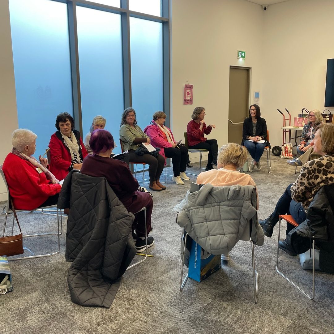 Last week, we facilitated a Story Exchange as part of 'Birds of a Feather', a project bringing women from Ballinasloe, Belfast, Ennis and Inishbofin together through craft, stories, theatre and more! 🌟