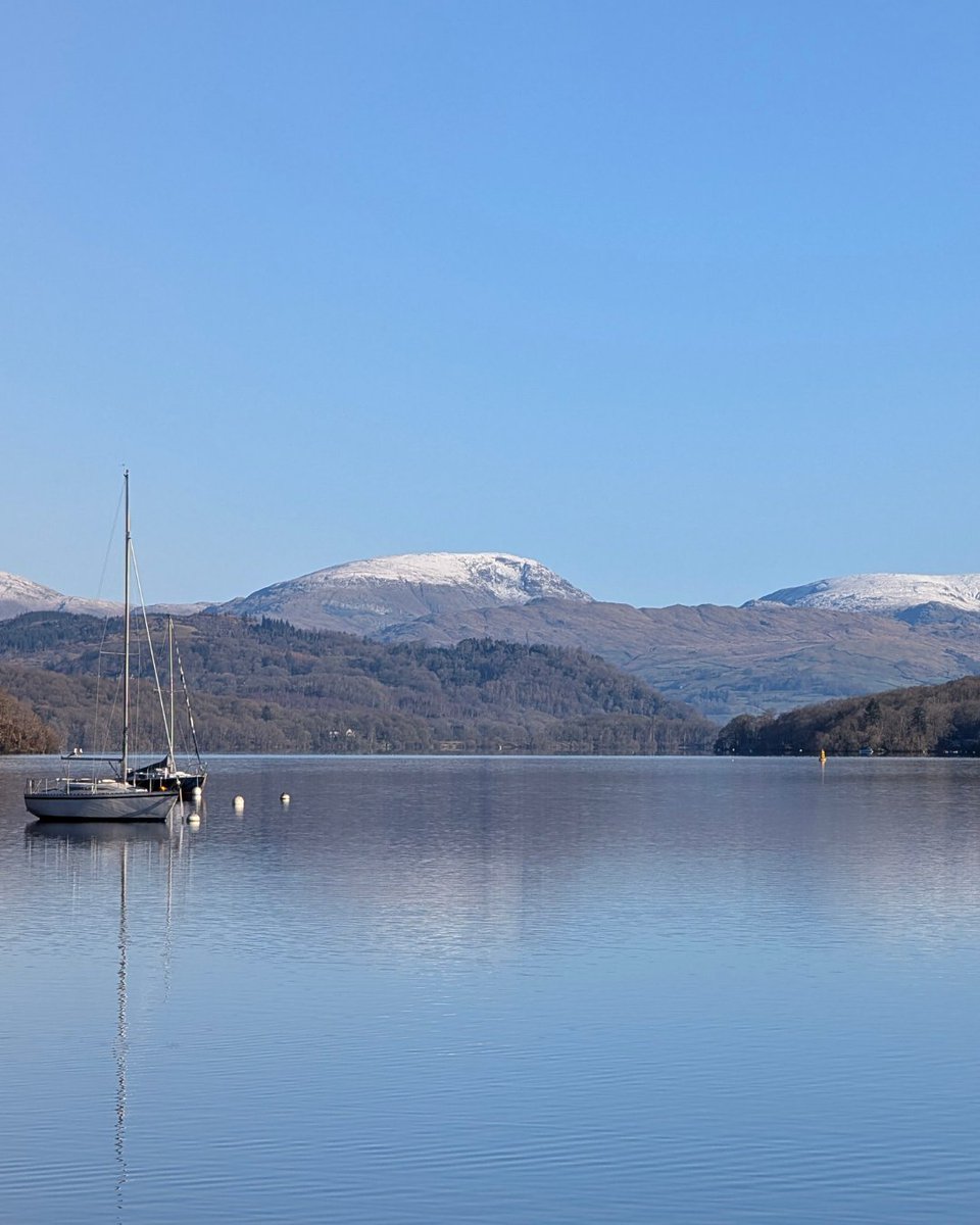 Windermereboats's tweet image. Crisp air, calm waters, and snow-capped peaks. Pure Lake District magic! 🩵

#Windermere #Nature #LakeDistrictViews