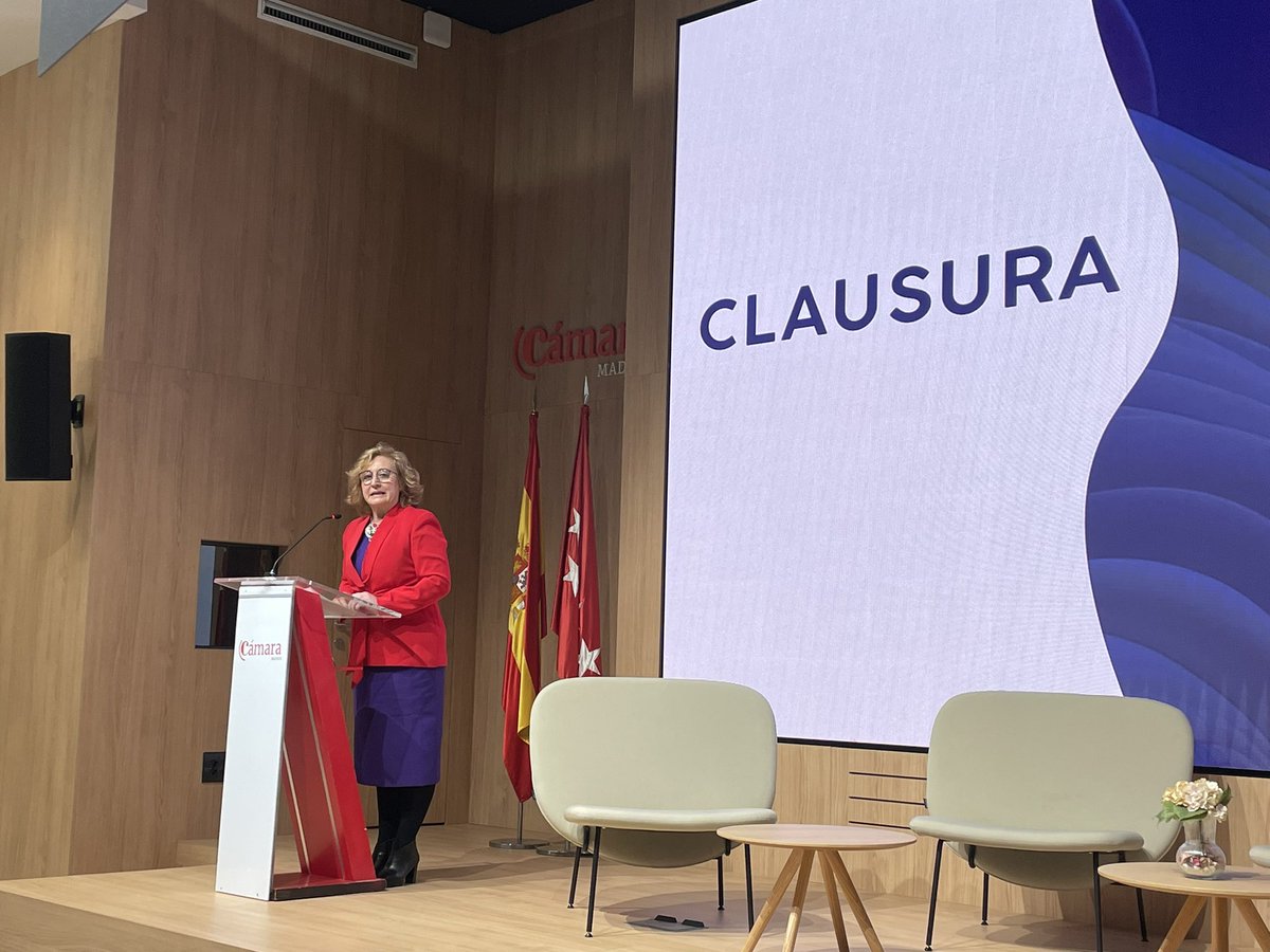 <a href="/iberdrola/">Iberdrola</a> <a href="/cesif_ES/">CESIF</a> <a href="/FUEONLINE/">Fundación Universidad Empresa</a> <a href="/KPMG_ES/">KPMG España</a> <a href="/ReflexLogistics/">Reflex Logistics Solutions by Hardis Group</a> <a href="/AENOR/">AENOR</a> <a href="/BancoSabadell/">Banco Sabadell</a> <a href="/EVASERRANOCLAVE/">EVA SERRANO CLAVERO</a> .<a href="/EVASERRANOCLAVE/">EVA SERRANO CLAVERO</a> afirma que la brecha salarial, el techo de cristal o la menor representación en puestos de liderazgo siguen siendo realidades que debemos transformar.#CámaraMadrid #ClubCámaraMadrid