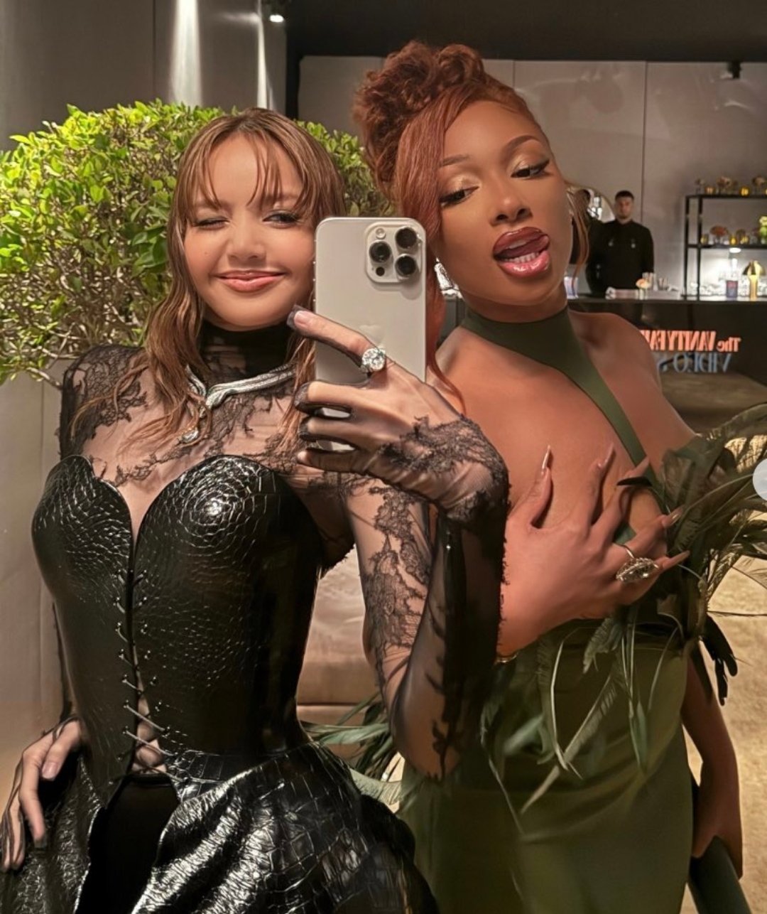 GlMGIK3WcAAbMI1?format=jpg&name=large