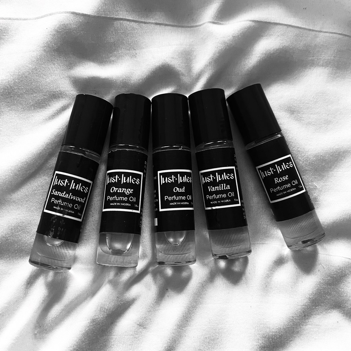 Have a scent filled day with our perfume oils 💛 #justjules #perfume #oil #orange #oud #rose #sandalwood  #vanilla #scent #home #lifestyle #luxury #spa #restaurant #work #space #travel #shop #march #gift