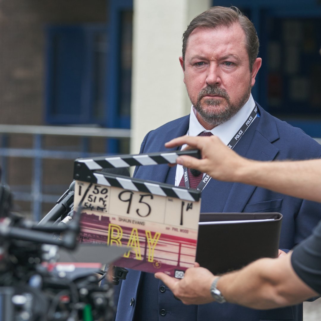 ITV Studios (@itvstudios) on Twitter photo Murder investigations… and a bit of mischief 🔍😏
Things might get tense on screen, but off camera? It’s all smiles on set in these BTS images from the latest episodes of #TheBay! 👀
Catch up now on ITVX.
Produced by <a href="/TallStoryPicsUK/">Tall Story Pictures</a>, part of #ITVStudios Murder investigations… and a bit of mischief 🔍😏
Things might get tense on screen, but off camera? It’s all smiles on set in these BTS images from the latest episodes of #TheBay! 👀
Catch up now on ITVX.
Produced by <a href="/TallStoryPicsUK/">Tall Story Pictures</a>, part of #ITVStudios