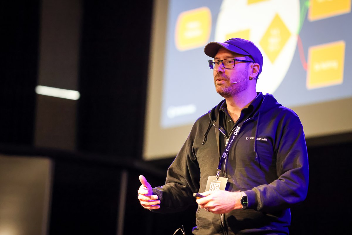 🎙 <a href="/Switchplane/">Switchplane</a>'s Tom Fielder features in the latest episode of <a href="/UkFoundry/">FoundryUK</a>'s Work This Way podcast, out today.

The chat with Adam Walker, podcast host and founder of co-working space FOUNDRY, includes:

🚖 Building "Uber before Uber"
🤖 The differences between good AI and bad AI