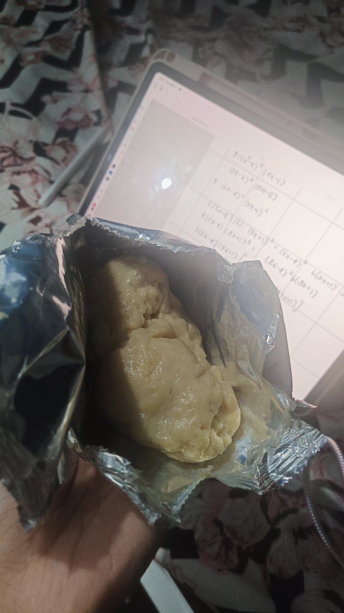 sophieculiar's tweet photo. Quarter Exam depression meal (it's cerelac btw) #pisay https://t.co/2cUC9pWXte