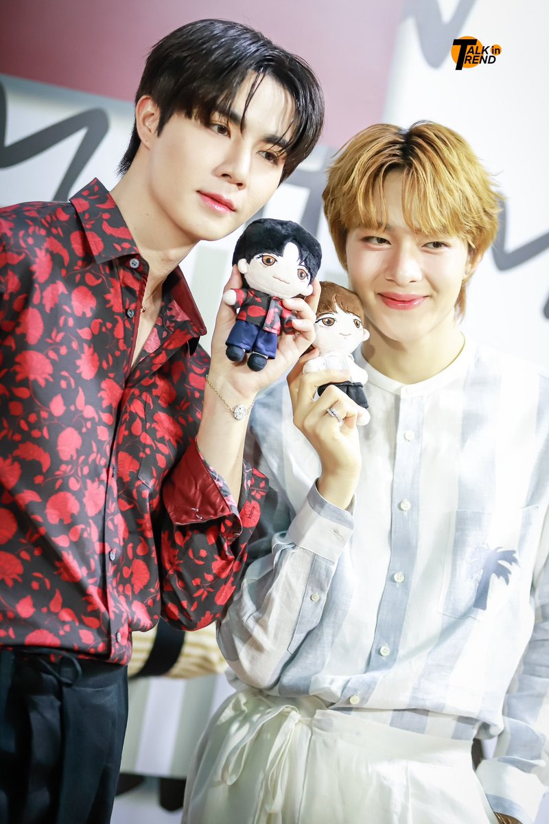 Jim Thompson x Zee NuNew コラボ商品 The Jim Thompson x Zee NuNew collection is live!!! : r/ZeeNuNew