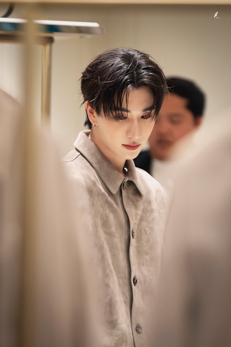 Jetaime_xx4's tweet photo. หล่อตาหวาน 🥹

SIAMPARAGON X PERTHSANTA

#SiamParagonxPerthSanta
#PerthTanapon #KDPPE https://t.co/ofquaM0DNQ