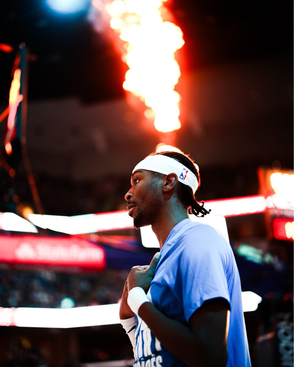 SHAI GILGEOUS-ALEXANDER EN 2025 :

⚡ 34.2 PTS
⚡ 4.7 REB 
⚡ 6.4 AST
⚡ 2.5 STOCKS
⚡ 52/41/91%‼️

       23V - 5D

Avec 4 matchs à 50+ PTS.