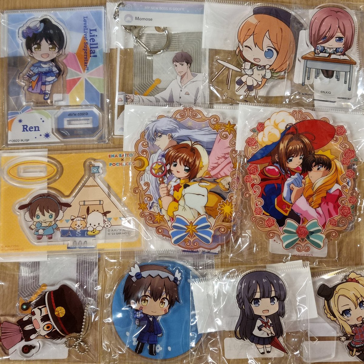 #홍대안서당 #애니굿즈 #만화굿즈 《다양한 장르 단품 아크릴굿즈》업뎃 #블루록굿즈 #겁페굿즈 #드래곤볼굿즈 💫럽라(슈퍼스타) 🧻지하군 🍀오등...