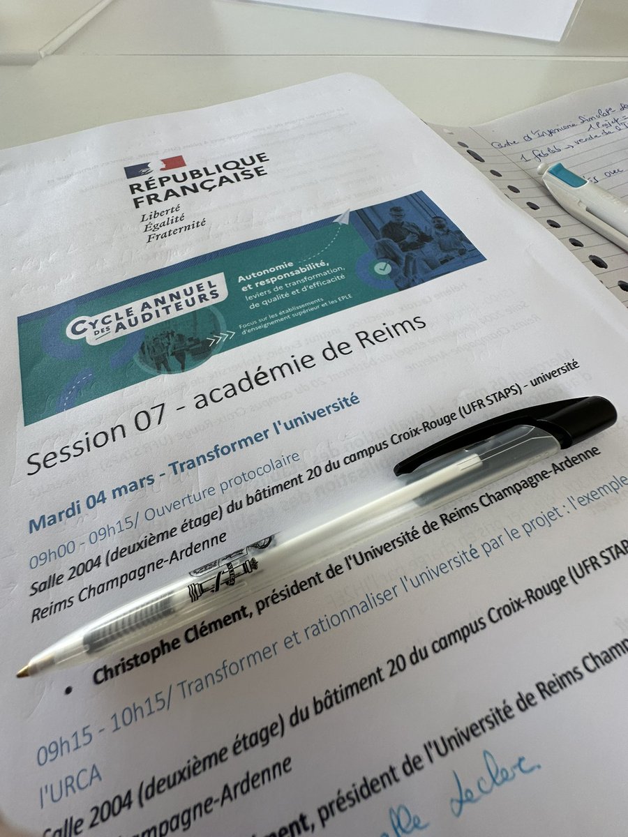 C’est reparti pour 3 jours avec les auditeurs du cycle de l’Ih2ef à #Reims.
1ère journée, 
À l’Université de Reims Champagne-Ardenne, rencontre du Président de l’URCA, <a href="/Clement_URCA/">Christophe Clément</a> 
▶️ Projets et stratégie IA, avec le vice Président, <a href="/VincentVuiblet/">Vincent Vuiblet</a>  
Cohérence avec le