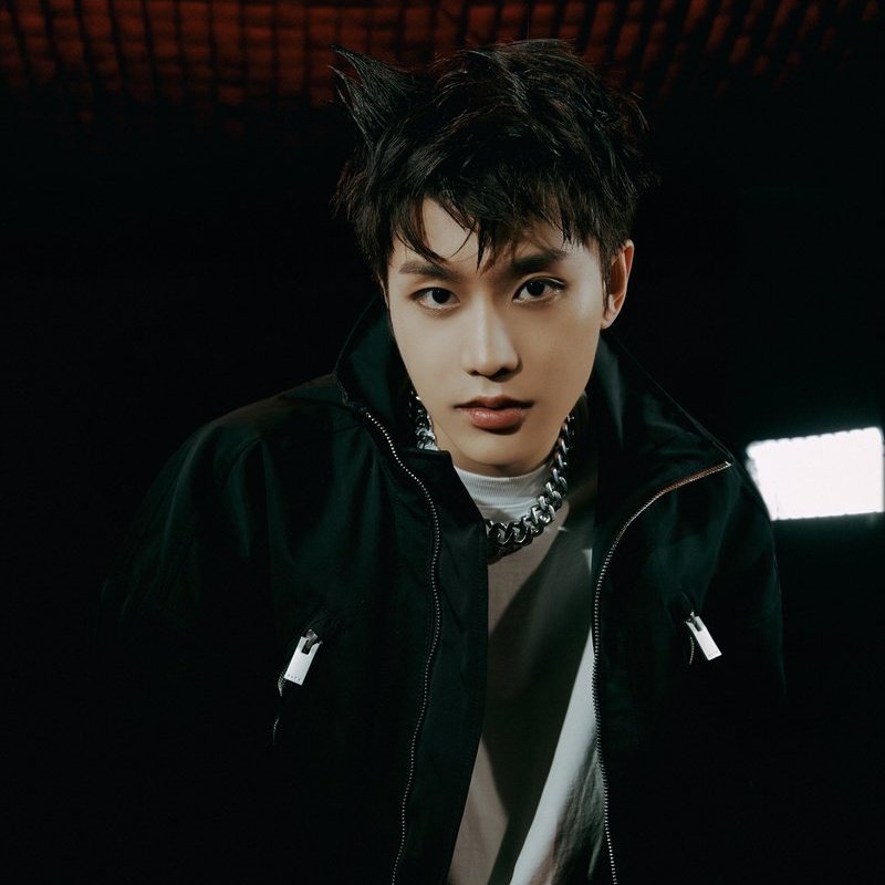 npomvtt's tweet image. tw: estupro
.
.
.
Moon Taeil foi indiciado sob acusação de estupro de vulnerável.  

Foi relatado que a 1ª Divisão de Investigação de Crimes contra Mulheres e Crianças da Promotoria do Distrito Central de Seul apresentou acusações contra Taeil e dois cúmplices por estupro de