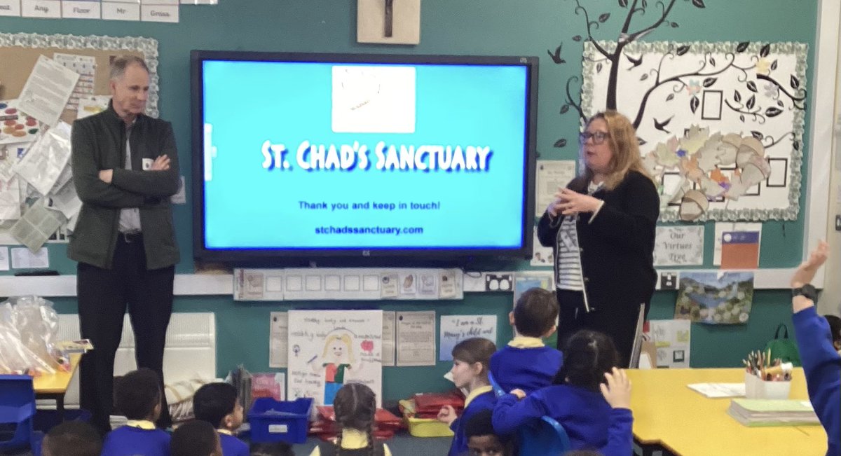StMaryB17's tweet photo. As part of #CareersWeek2025 #Y2 have been hearing about the rewarding work that Brendan and other volunteers do to help asylum-seekers. From teaching English to organising fund raising campaigns to making welcoming cups of tea. #StChadsSanctuary #BrumSchOfSanc #article22 https://t.co/AijfLEgA45