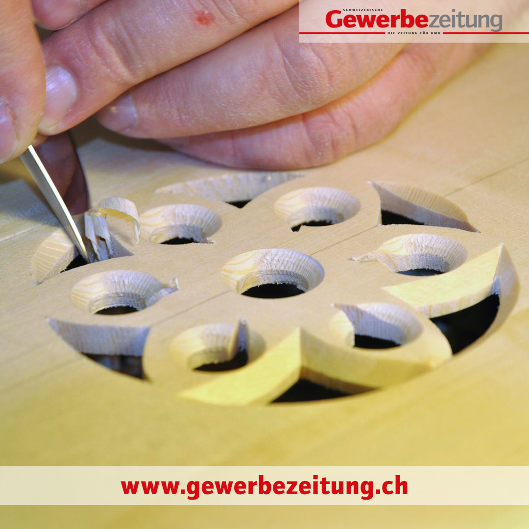 gewerbeverband's tweet image. Klangvoll und langlebig
HACKBRETTBAUER – Johannes Fuchs ist Innerrhodens einziger Hackbrettbauer. Über 80 Stunden wendet der gelernte Möbelschreiner für ein Hackbrett auf und gibt seine Künste auf der ganzen Welt zum Besten.

gewerbezeitung.ch/de/news_archiv…
 #Hackbrett #MusikHandwer