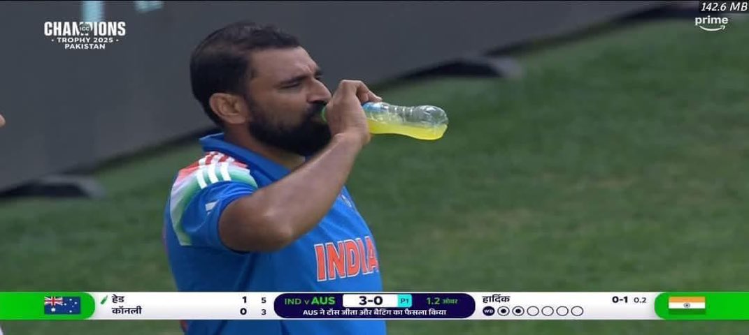 HUGE RESPECT: When love for the nation is far greater than the celebration of Ramzan.

#INDvsAUS