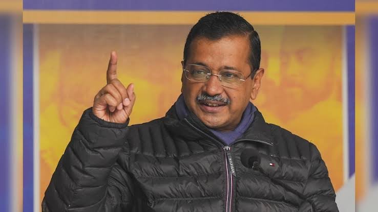 sunil2819's tweet photo. @capt_mishra ये #beeep केजरीवाल आंदोलन के ज़माने से ही फूहड़ था। बस अंपायर के आउट के इशारे की तरह उँगली उठा उठा कर बकचोदी जितनी हो, करवा लो। https://t.co/uajp5BElso