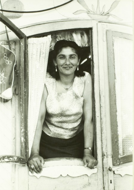 Wiener Holocaust Library are launching a Roma and Sinti Community Curators project in partnership with Fortunoff Video Archive for Holocaust Testimonies. 
Details and applications here: rb.gy/eewhed