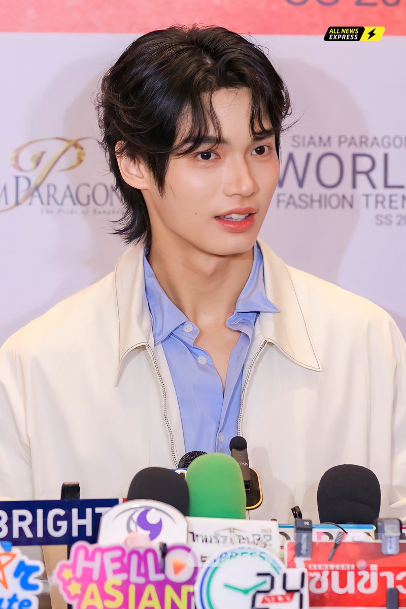 ALLNewsEXPRESS1's tweet photo. (2)"วิน เมธวิน" มาในลุคสุดหล่อจากแบรนด์ PRADA  ในงาน Siam Paragon World Fashion Trend Spring/Summer 2025

WIN WORLD FASHION SS25
#SiamParagonxWin
#winmetawin
#SiamParagonWorldFashionTrendSS2025 https://t.co/qmeIKcyiiW