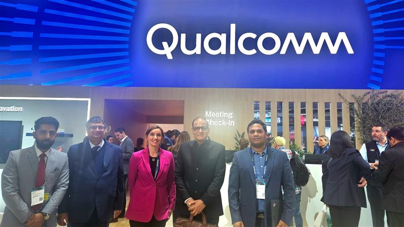 Qualcomm India (@qualcomm_in) on Twitter photo Dr. Rajkumar Upadhyay, CEO, <a href="/CDOT_India/">C-DOT</a>, at our #MWC25 booth. He explored the pioneering Qualcomm-supported startup ecosystem, cutting-edge edge AI demos and more. A true testament to our relentless pursuit of innovation and collaboration.
<a href="/rkupadhyay/">Dr Rajkumar Upadhyay</a> <a href="/DoT_India/">DoT India</a> <a href="/QualcommPolicy/">Qualcomm Policy</a> Dr. Rajkumar Upadhyay, CEO, <a href="/CDOT_India/">C-DOT</a>, at our #MWC25 booth. He explored the pioneering Qualcomm-supported startup ecosystem, cutting-edge edge AI demos and more. A true testament to our relentless pursuit of innovation and collaboration.
<a href="/rkupadhyay/">Dr Rajkumar Upadhyay</a> <a href="/DoT_India/">DoT India</a> <a href="/QualcommPolicy/">Qualcomm Policy</a>