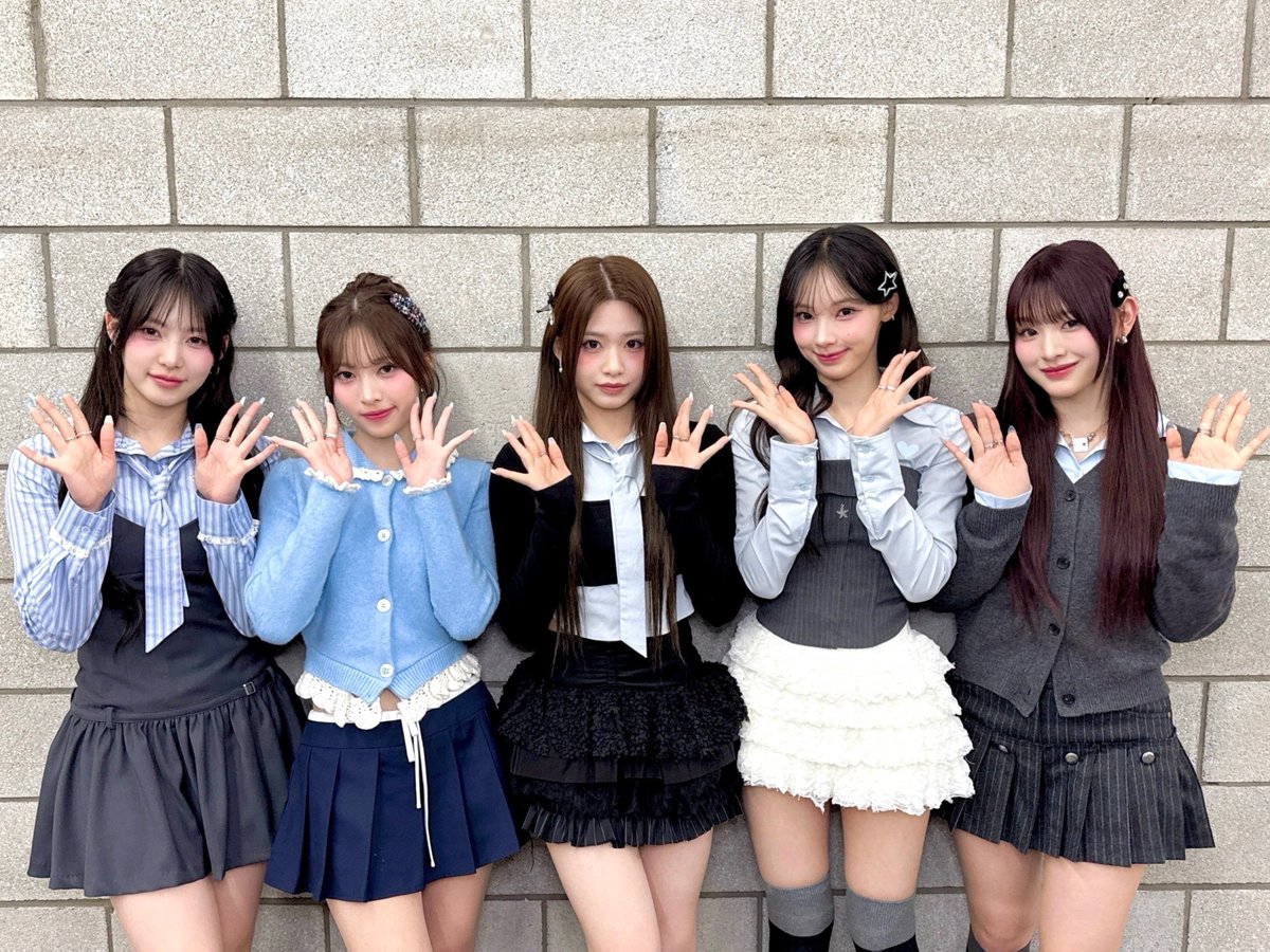 [#RE_MEMBER 📸]

250304
📍#더쇼

#RESCENE #리센느 #リセンヌ
#REMINE #리마인
#Glow_Up