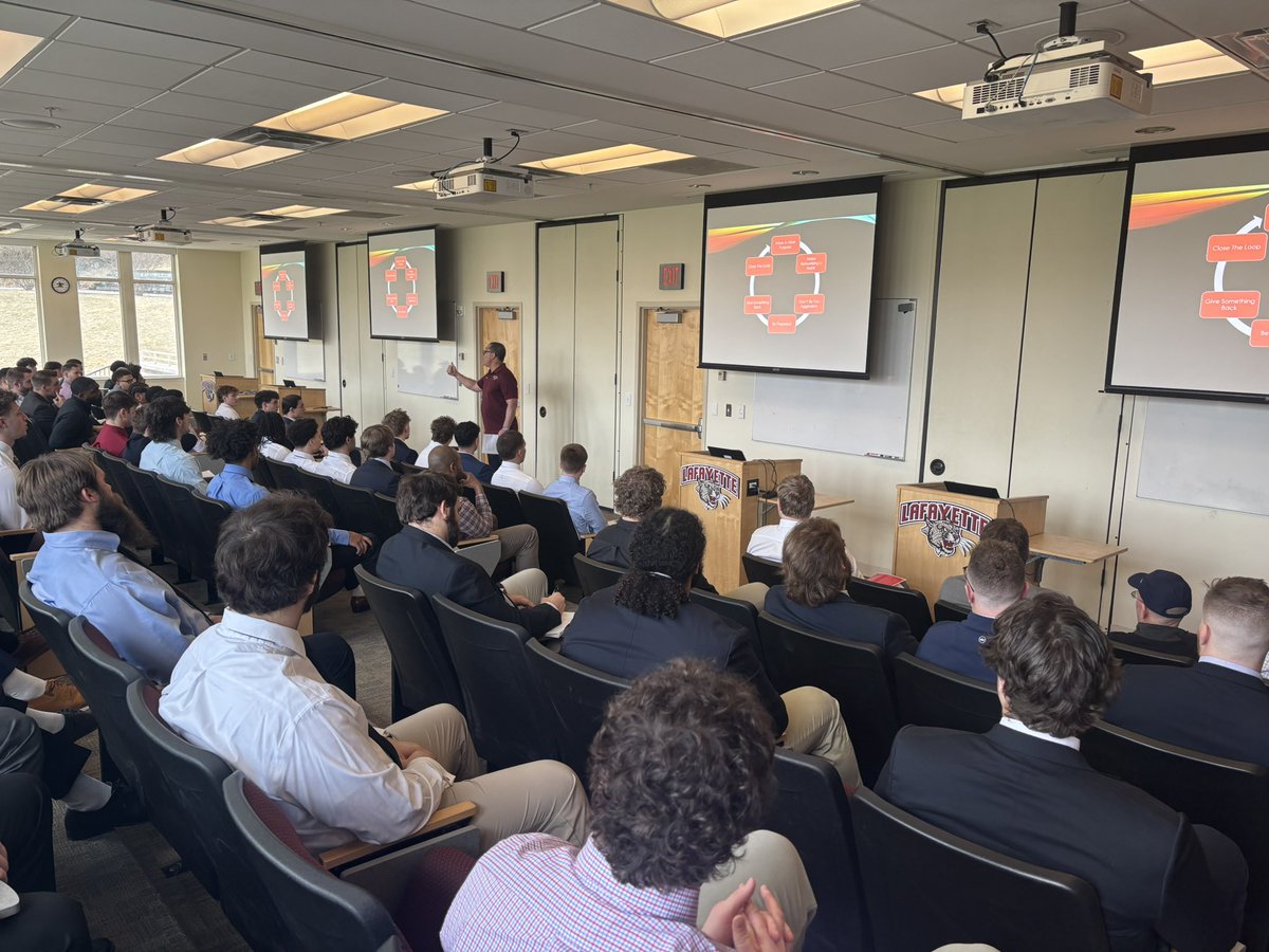 TJ DiMuzio (@coachtjd) on Twitter photo Thanks to everyone that made career day a great experience for our team. <a href="/recruitPARDS/">Mike Summers</a> #climbthehill ๐๐๐๐ Thanks to everyone that made career day a great experience for our team. <a href="/recruitPARDS/">Mike Summers</a> #climbthehill ๐๐๐๐