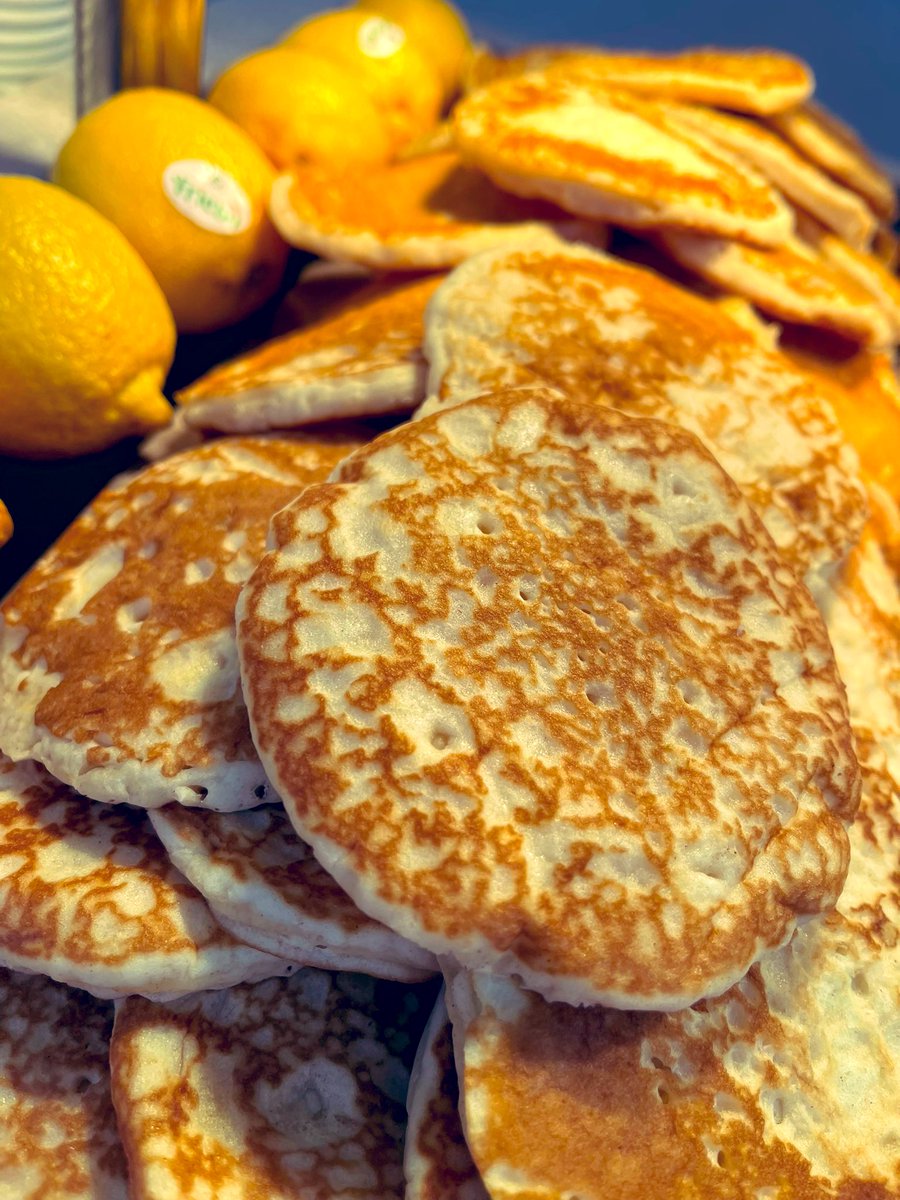 Pancake day all traditional today going to be busy lunch. Yum 😋 <a href="/MaryMar89923871/">Mary Martin</a> <a href="/melrahaman/">Melissa Rahaman</a> <a href="/Milen42931651/">Milen</a> @JohnLyonHarrow