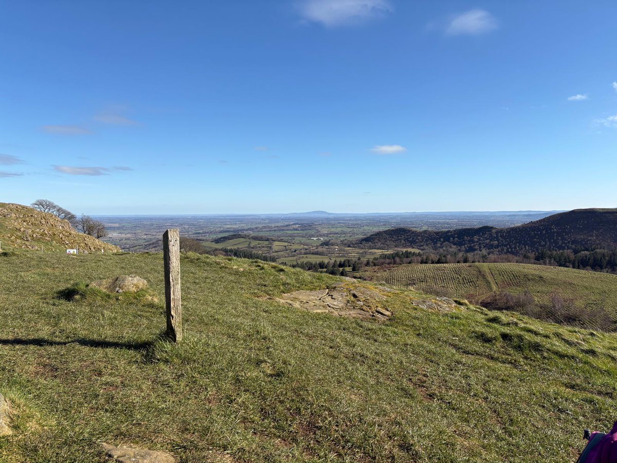 Terrific view from Rodney's pillar over the surrounding countryside. Wonder how many of these landowners are involved with BNG or ELMS. #landmanagement #countryside #thought