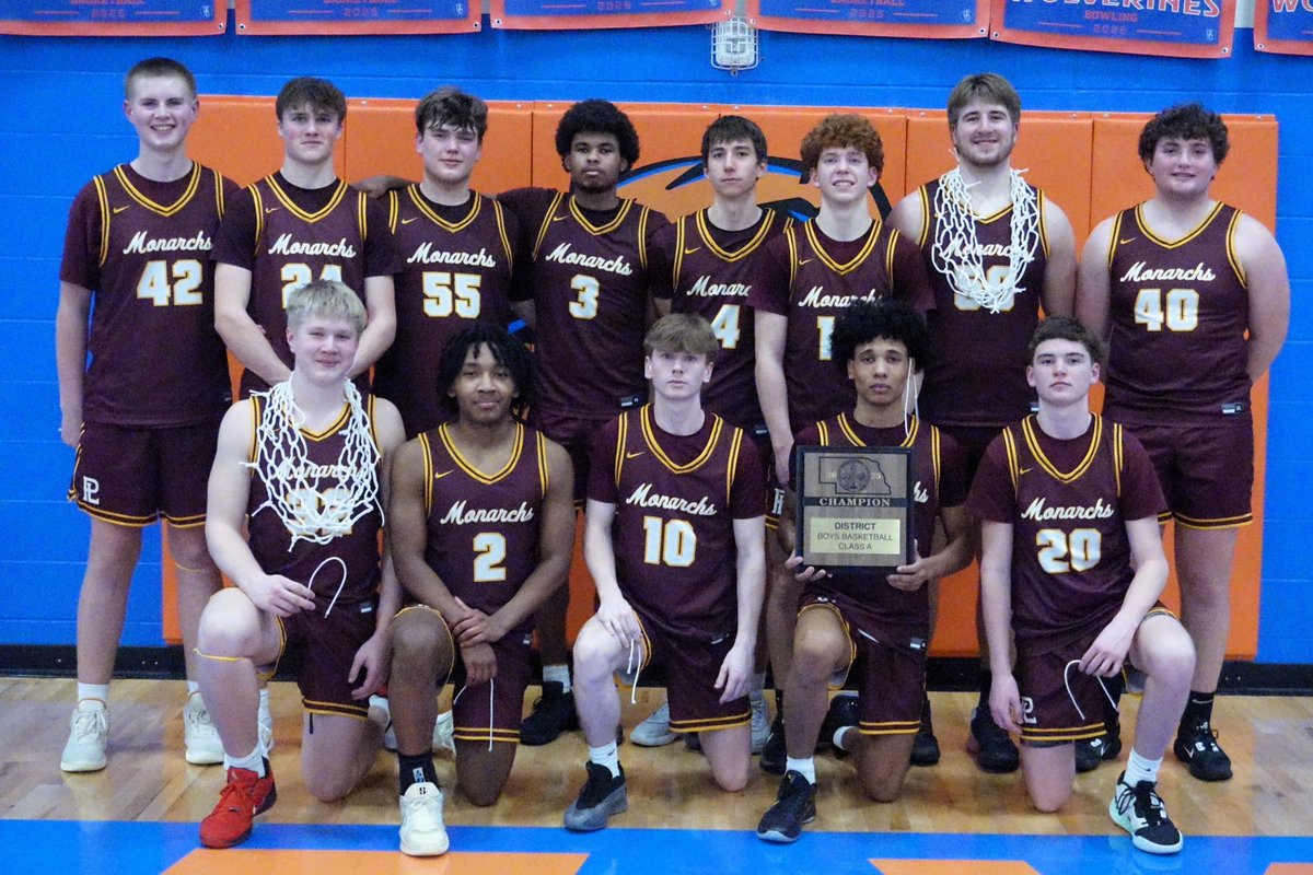 Final from Westview:
Monarchs 47 - Wolverines 45

Monarchs are District A-2 champs! We punched our first ticket to state since 2017. Thank you to the awesome student section for showing up on the road! See you at PBA!

#Together #WeArePLV