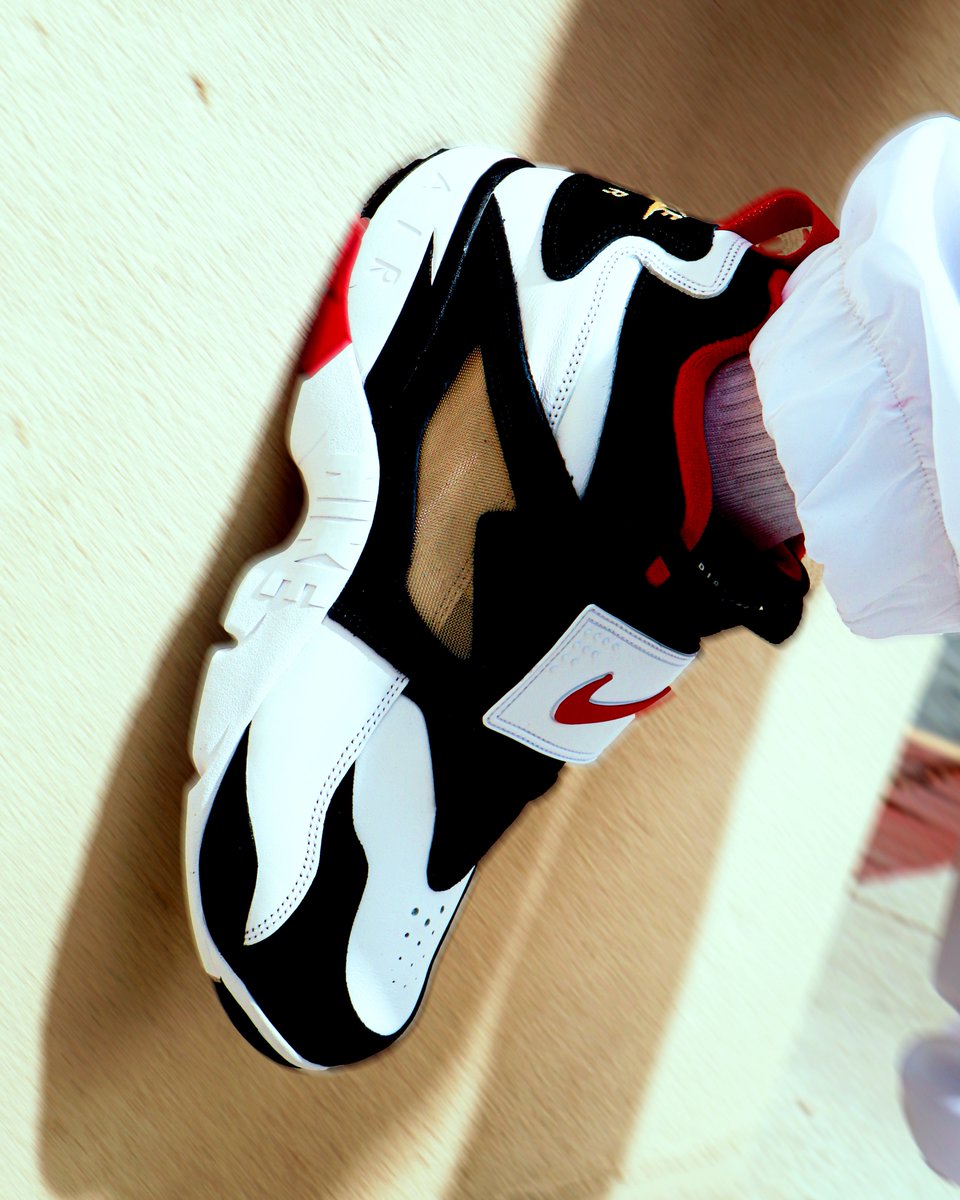 SOLELINKS tweet media