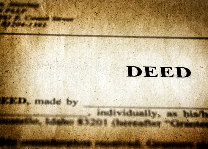 Free Deed of Assignment Tenancy Agreement Sample Form and Template: 
Do you have assets which you want to legally transfer to another person? If so, it's essential to do so by using a ‘deed of assignment'. This will ensure that the transfer can be completed with full peace of ...