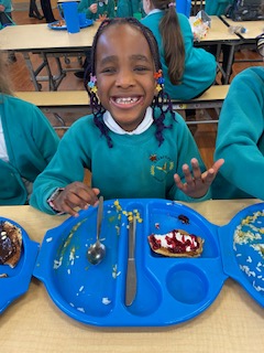 OverfieldsPri's tweet image. Scrumptious pancakes for lunch at Overfields Primary  today. Thank you to Cook &amp;amp; her team.  @mellorscatering