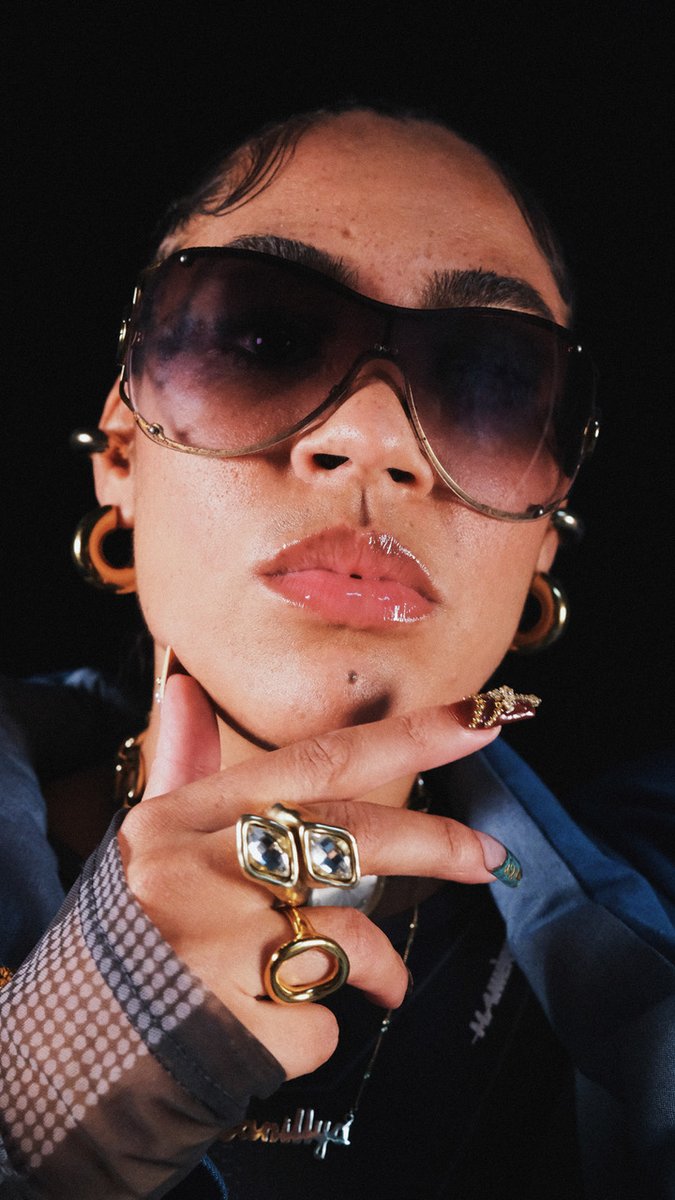 .<a href="/ZANILLYAMUSIC/">ZANILLYA</a> releases her latest masterpiece 'Baddie' s she joins the roster of talent featured in <a href="/BACARDI/">BACARDI</a>'s Music Liberates Music campaign noctismag.com/music/zanillya…
✒️ Tallulah Syron
