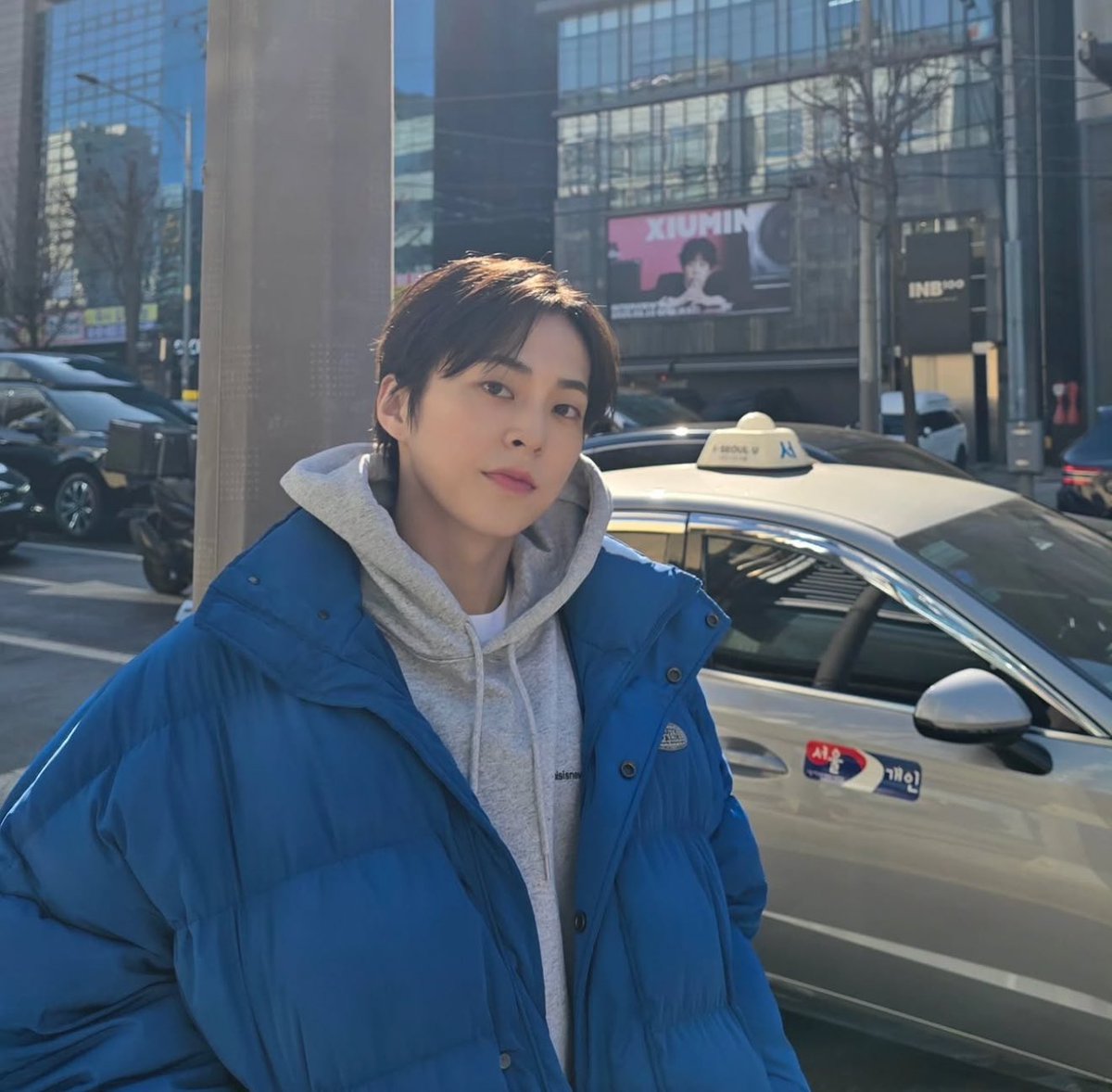 EXOLParallel's tweet image. EXO-Ls, MASS RETWEET &amp;amp; REPLY FOR XIUMIN 👇🏼

WE LOVE U XIUMIN 💙
#WeStandWithXiumin #AlwaysByXiuminSide #XIUMIN 
@XIUMIN_INB100 @INB100_official