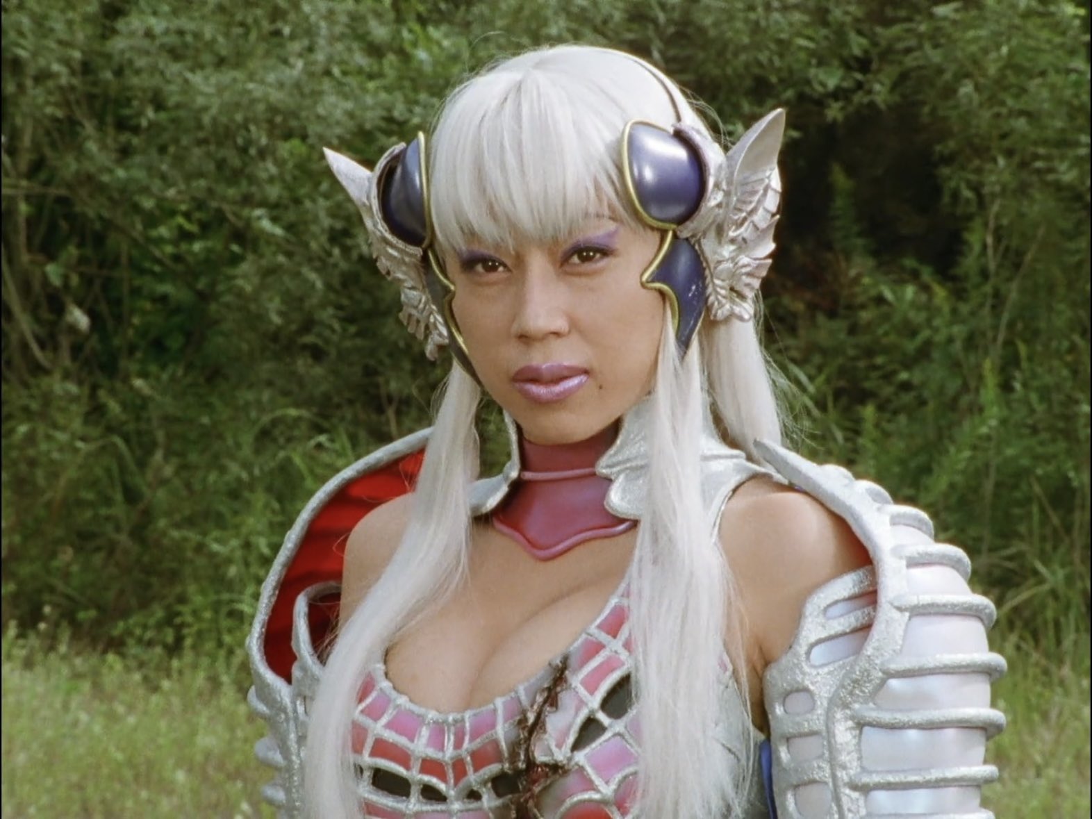 操舵士シェリンダ＜演：水谷ケイ＞ in 星獣戦隊ギンガマン（1998